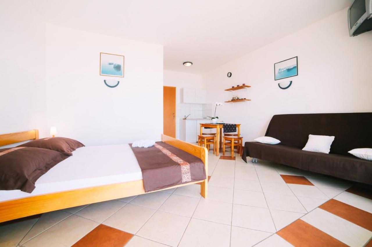Villa Brigita 오미스 외부 사진